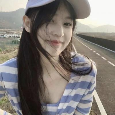 那女孩真帅